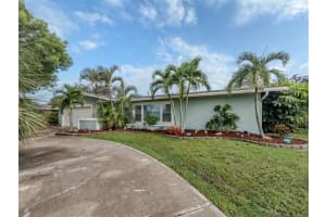 423 PEPPERTREE ROAD, VENICE, FL 34293 Sold 10/30/24