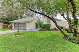 4283 EASTWOOD DRIVE, SARASOTA, FL 34232 Sold 04/04/25