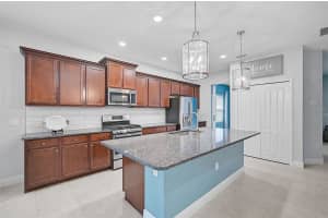 12232 STUART DRIVE, VENICE, FL 34293 Sold 04/24/25