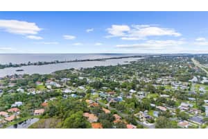 252 LAUREL HOLLOW DRIVE, NOKOMIS, FL 34275 Sold 04/09/25