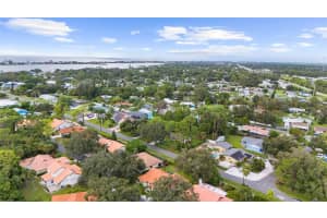 252 LAUREL HOLLOW DRIVE, NOKOMIS, FL 34275 Sold 04/09/25