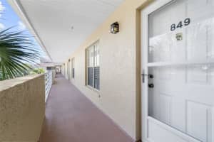 849 WEXFORD BOULEVARD, VENICE, FL 34293 Sold 11/04/24
