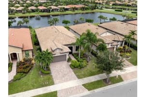 13860 KARINA STREET, VENICE, FL 34293 Sold 11/15/24