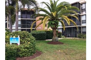 618 BIRD BAY DRIVE, VENICE, FL 34285 - MLS#MFRN6134713
