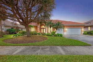 524 LAKE OF THE WOODS DRIVE, VENICE, FL 34293 Sold 12/12/24