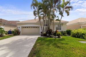 318 LANGHOLM DRIVE, VENICE, FL 34293 Sold 12/30/24