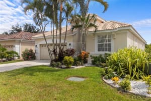 318 LANGHOLM DRIVE, VENICE, FL 34293 Sold 12/30/24