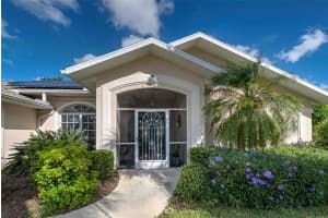466 LAKE OF THE WOODS DRIVE, VENICE, FL 34293 Sold 05/15/25