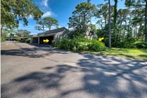 201 WOODLAND DRIVE, OSPREY, FL 34229 - MLS#MFRN6134887