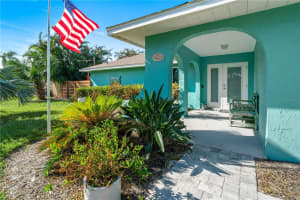 2480 ALAMANDER AVENUE, ENGLEWOOD, FL 34223 Sold 07/31/25