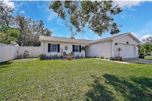 6738 BRENTFORD ROAD, SARASOTA, FL 34241 - MLS#MFRN6134976
