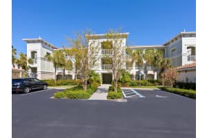 300 SAN LINO CIRCLE, VENICE, FL 34292 Sold 12/13/24