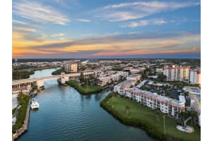 210 SANTA MARIA STREET, VENICE, FL 34285 Sold 05/15/25