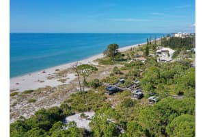 217 AIRPORT AVENUE, VENICE, FL 34285 Sold 12/27/24