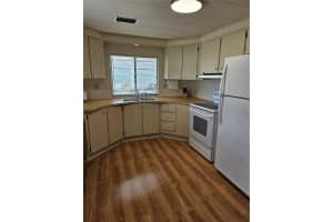 359 LONGWOOD DRIVE, VENICE, FL 34285 - MLS#MFRN6135114