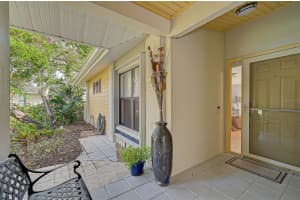 272 SOUTHAMPTON DRIVE, VENICE, FL 34293 Sold 01/27/25