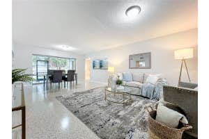 5716 24TH STREET COURT, BRADENTON, FL 34207 Sold 01/15/25