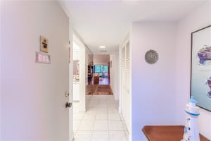 800 BIRD BAY WAY, VENICE, FL 34285 Sold 04/18/25