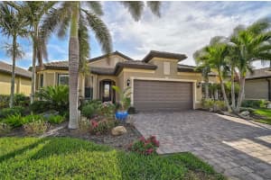 13861 KARINA STREET, VENICE, FL 34293 Sold 02/21/25