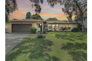 2512 Regatta Dr, SARASOTA