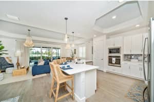 17142 JADESTONE COURT, VENICE, FL 34293 - MLS#MFRN6135537
