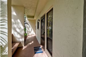 1174 BIRD BAY WAY, VENICE, FL 34285 Sold 06/18/25