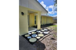 669 ALLIGATOR DRIVE, VENICE, FL 34293 Sold 03/06/25