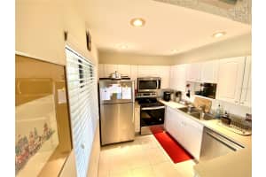 707 BIRD BAY CIRCLE CIRCLE, VENICE, FL 34285 Sold 03/10/25
