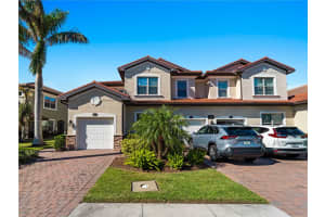 117 PORTA VECCHIO BEND, NOKOMIS, FL 34275 Sold 02/19/25