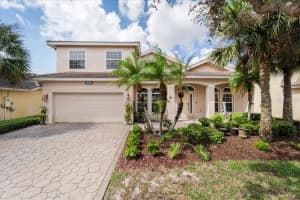 9883 Blue Stone Cir, FORT MYERS