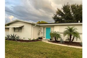 4137 MACEACHEN BOULEVARD, SARASOTA, FL 34233 Sold 04/25/25