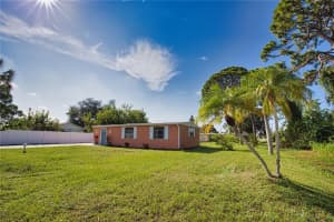 1605 Phillip Pl, ENGLEWOOD