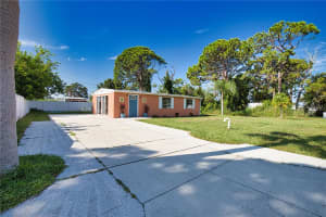 1605 PHILLIP PLACE, ENGLEWOOD, FL 34223 - MLS#MFRN6135717