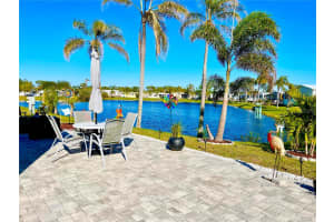 966 JOLANDA CIRCLE, VENICE, FL 34285 Sold 01/31/25