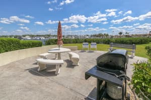 260 SANTA MARIA STREET, VENICE, FL 34285 Sold 03/28/25