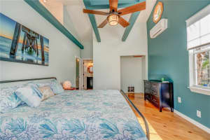 716 GROVELAND AVENUE, VENICE, FL 34285 Sold 03/07/25