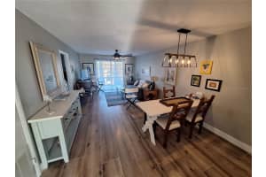 708 TAMIAMI TRAIL, VENICE, FL 34285 - MLS#MFRN6135802