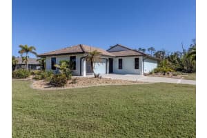 4301 OAK TERRACE CIR, PORT CHARLOTTE, FL 33953 Sold 03/07/25