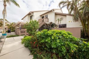 864 BIRD BAY WAY, VENICE, FL 34285 Sold 02/28/25