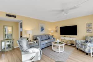 200 PARK BOULEVARD, VENICE, FL 34285 Sold 02/28/25