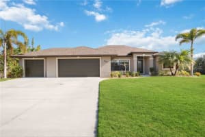 2665 ALAMANDER AVENUE, ENGLEWOOD, FL 34223 Sold 02/13/25