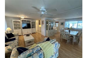 611 IRIS DRIVE, VENICE, FL 34293 Sold 04/29/25