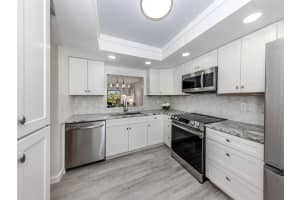 1100 CAPRI ISLES BOULEVARD, VENICE, FL 34292 Sold 03/17/25
