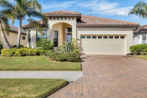 2090 Piave Ln, VENICE