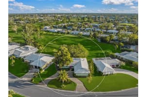 3305 VILLAGE GREEN DRIVE, SARASOTA, FL 34239 Sold 01/17/25
