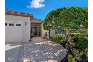 11301 BERTOLINI DRIVE, VENICE, FL 34292 Sold 02/18/25