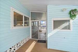 223 BIMINI DRIVE, PALMETTO, FL 34221 Sold 05/01/25