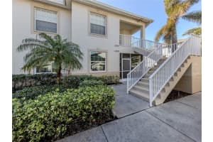 1302 AUBURN LAKES CIRCLE, VENICE, FL 34292 Sold 04/01/25