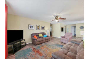 1743 LAKE PLACE, VENICE, FL 34293 Sold 04/14/25