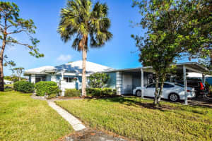 421 WEXFORD CIRCLE, VENICE, FL 34293 Sold 04/30/25